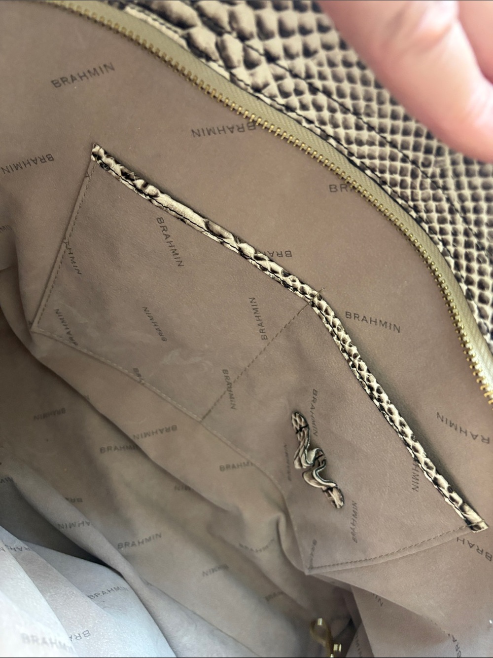 ❤️❤️ Brahmin Snake-Embossed Tote in Cream and Dark Brown - Picture 7 of 14
